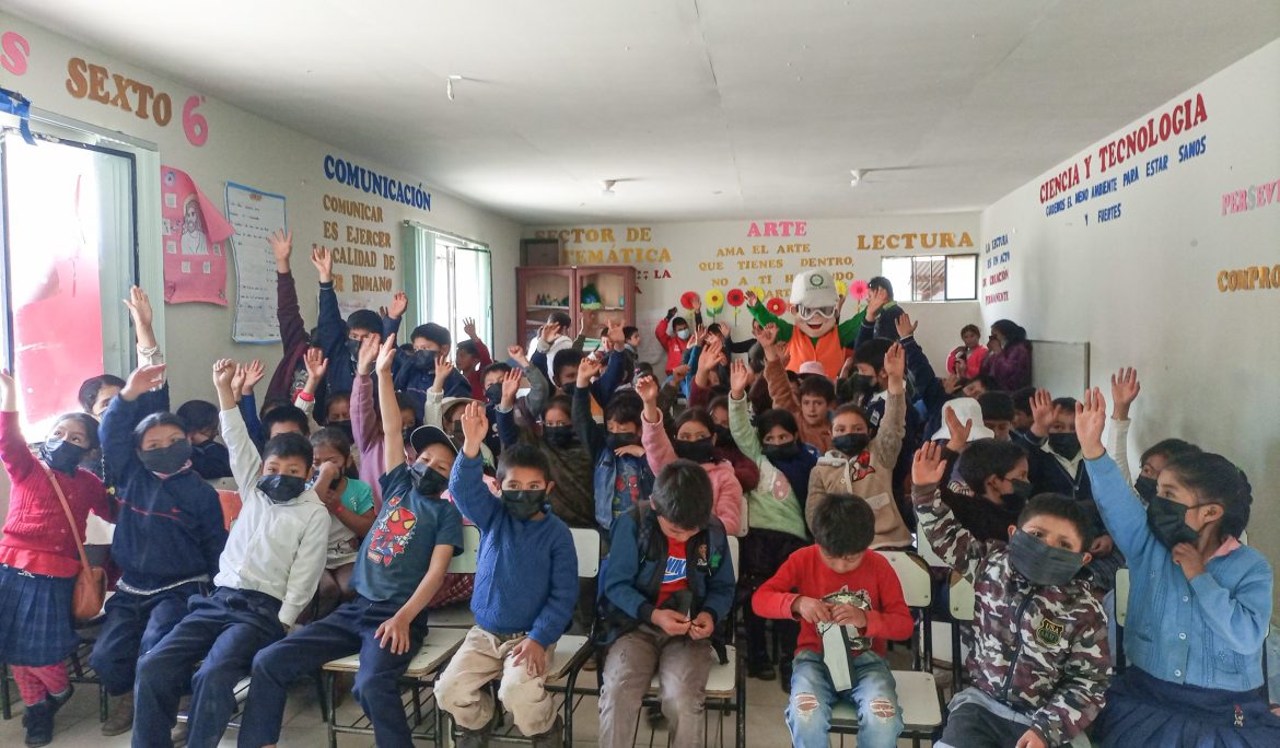 AMSAC en la escuela: 80 estudiantes de Michiquillay aprendieron cómo cuidar el medio ambiente